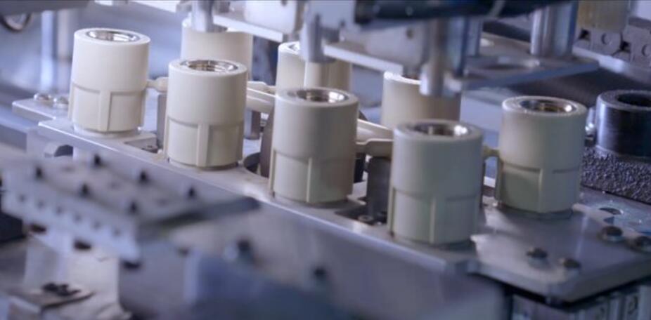 ���˿����ܡ������ܹ����ж��˲�������